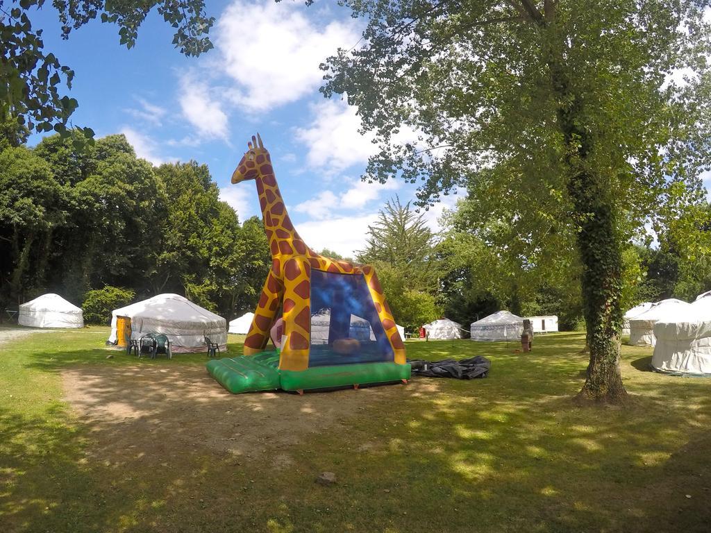 Village De Yourtes Campsite Beaussais Sur Mer